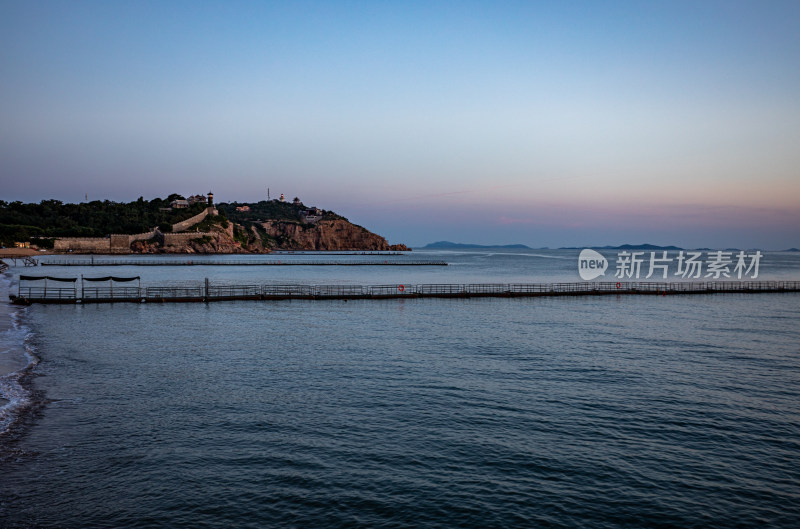 山东烟台蓬莱阁八仙过海景区海上日出景观