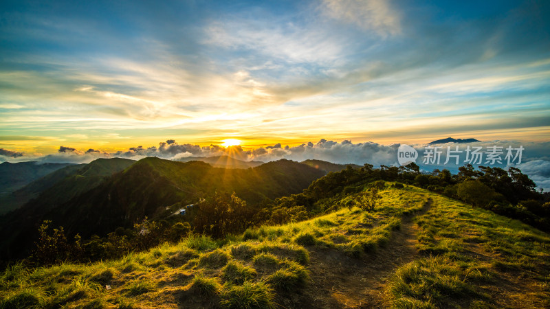 印尼火山云海