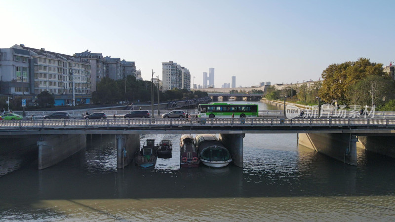 航拍南京秦淮河城市桥梁