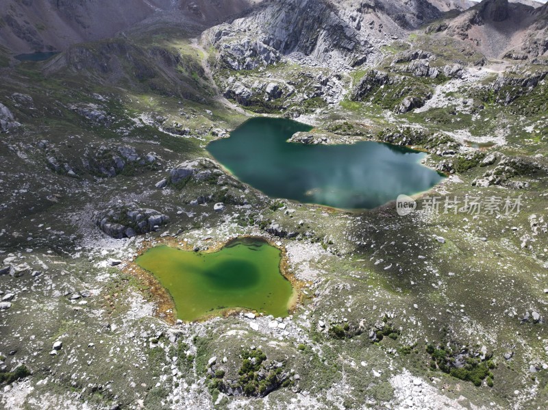 高山湖泊