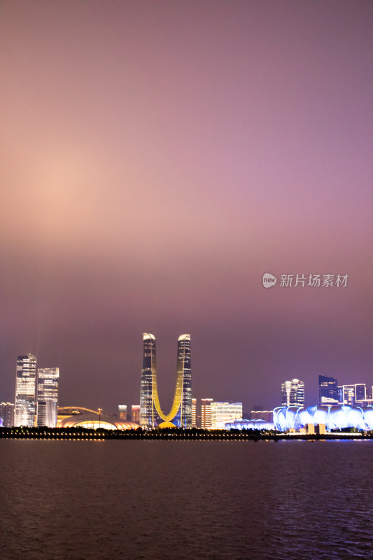 杭州亚运会 奥体中心 杭州之门灯夜景
