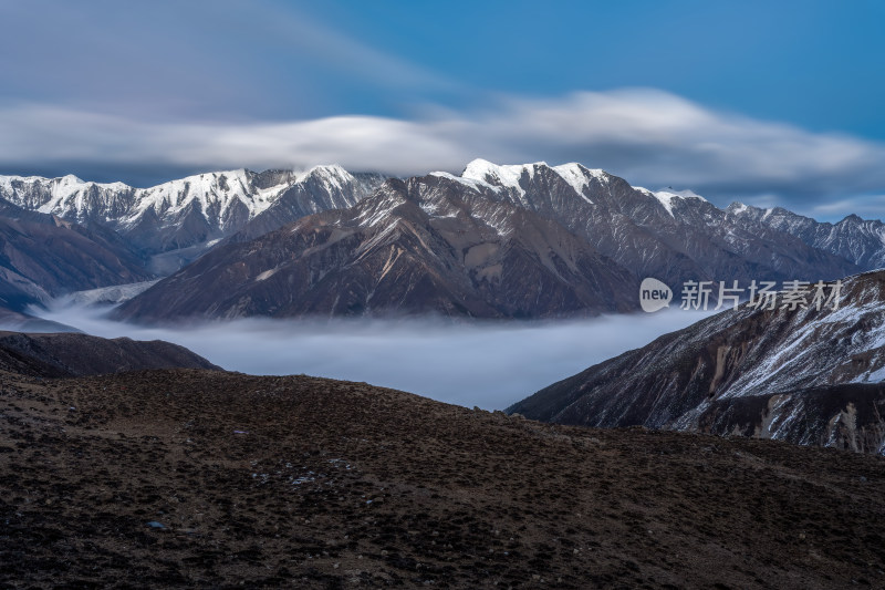 四川甘孜州子梅垭口云海贡嘎雪山日落日出