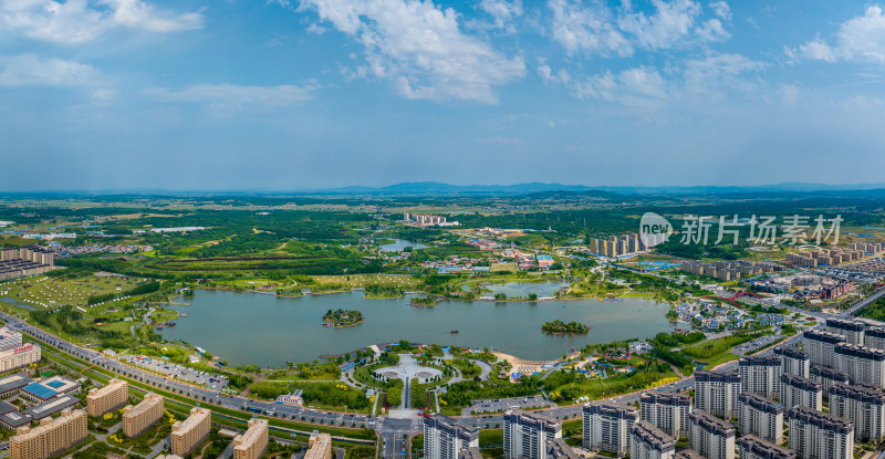 中国吉林省梅河口海龙湖公园航拍全景