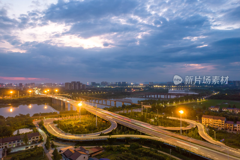 湖南衡阳衡州大道湘江大桥夜景
