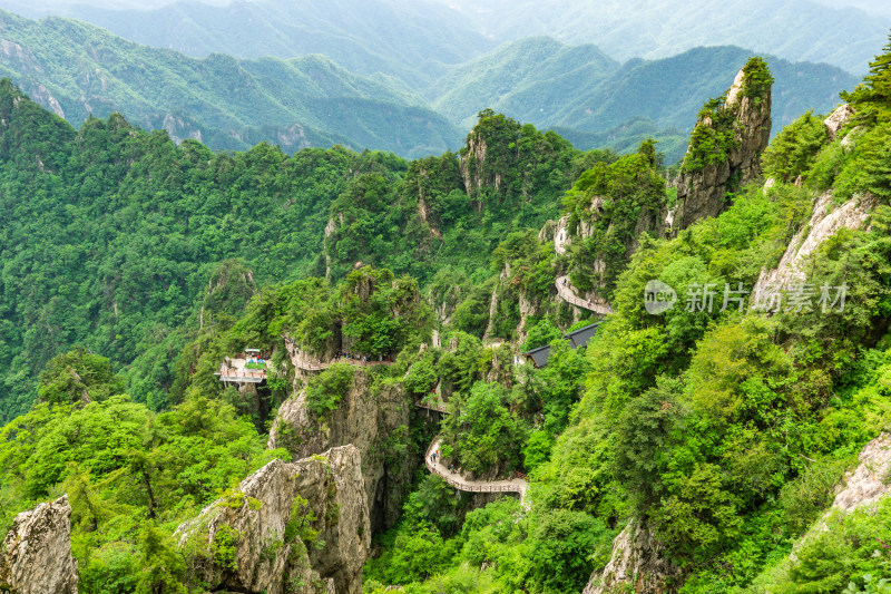 河南洛阳市栾川县5A景区老君山十里画廊景观