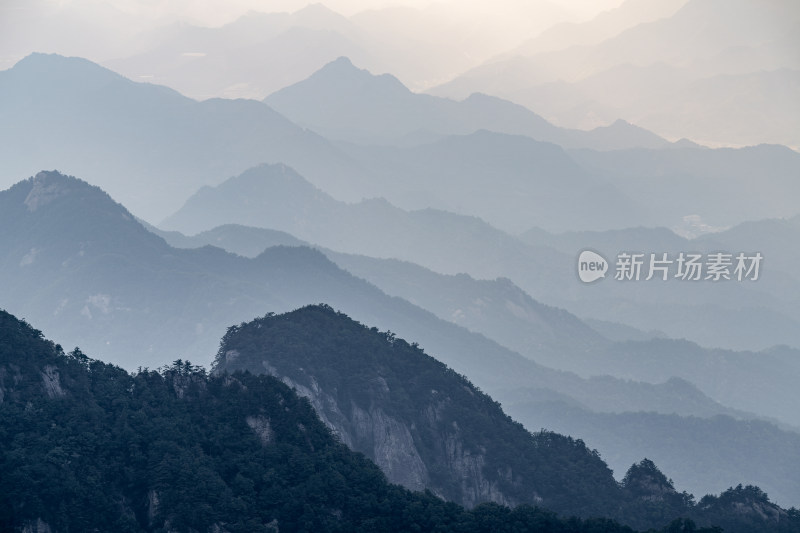 河南洛阳栾川老君山大山山脉特写