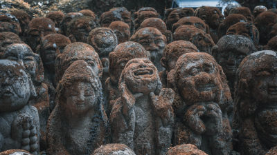 日本京都寺庙雕像