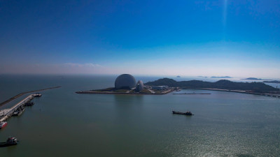 广东珠海日月贝大剧院地标建筑航拍