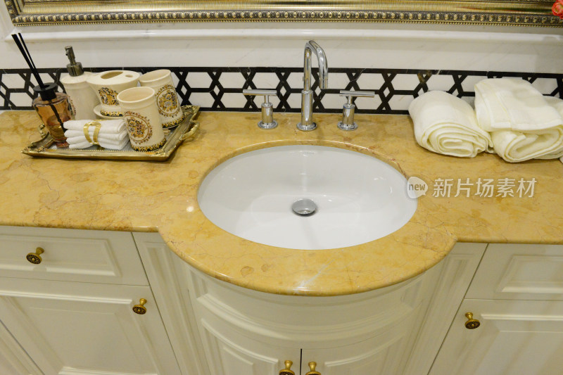 浴室大理石水槽及装饰摆件