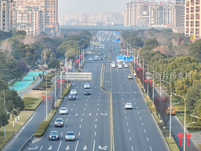 城市里的新春氛围