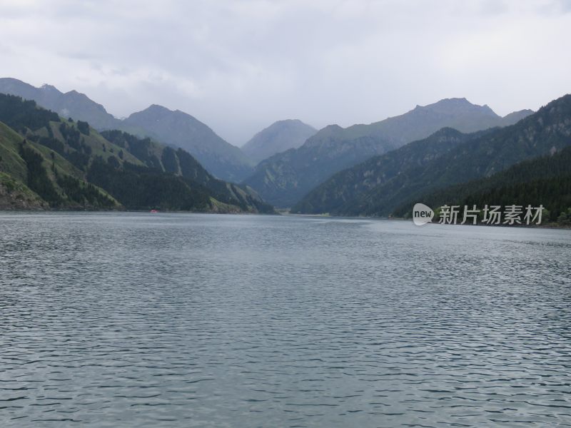 新疆天山天池风景