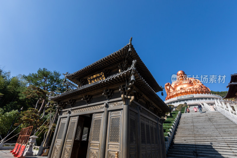 宁波奉化雪窦山雪窦寺弥勒大佛景区