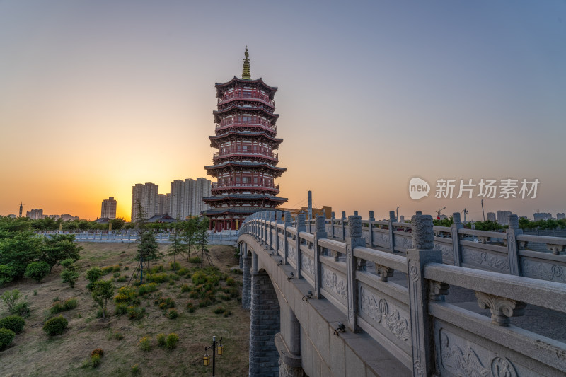 河南洛阳朱樱塔