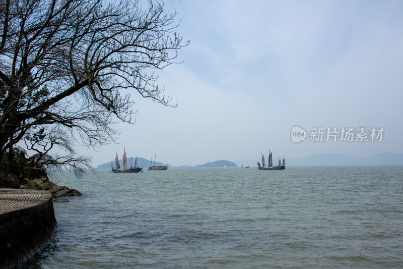 无锡鼋头渚景区太湖佳绝处湖光山色和船只