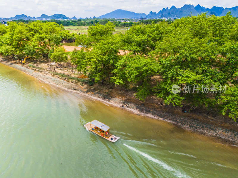 桂林夏季漓江风景区