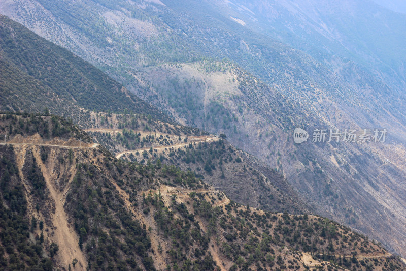 西藏昌都地区G318川藏公路沿途山川风光