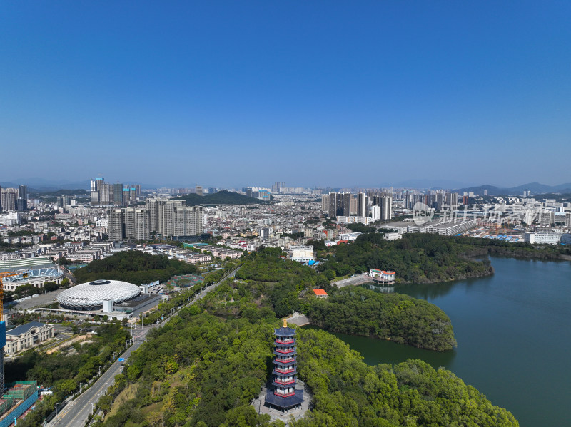 广东省深圳市坪山区大山陂水库泰和塔航拍