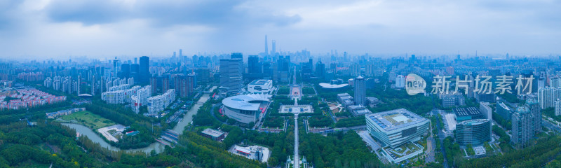 航拍上海陆家嘴全景