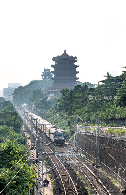 湖北武汉武昌京广铁路黄鹤楼白云阁