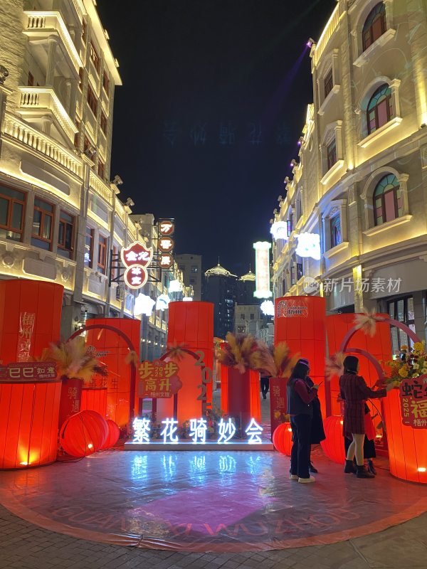 梧州街道夜景迎春花市繁花骑妙会