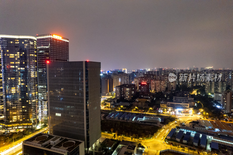 四川成都金融中心夜景灯光航拍图