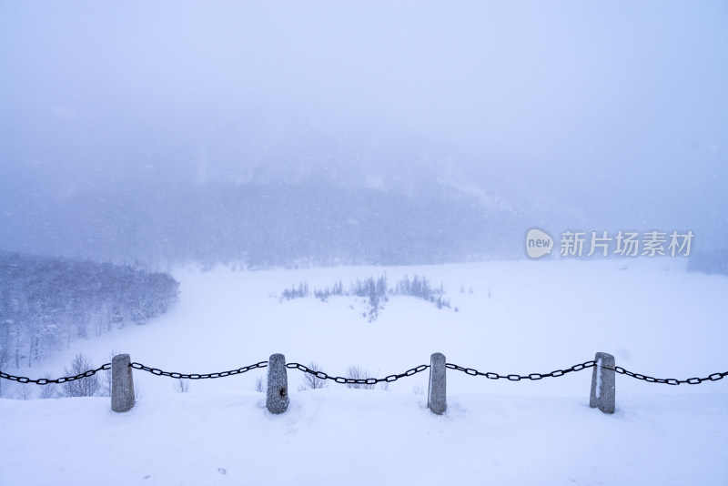 新疆阿勒泰喀纳斯冬季雪景