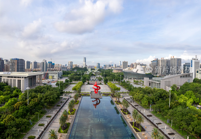 城市广场全景鸟瞰图