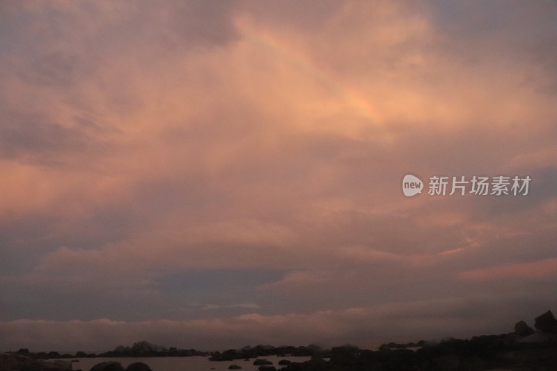 东山岛海边彩虹