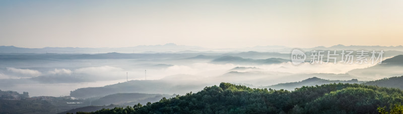 青山绿水云雾妖娆