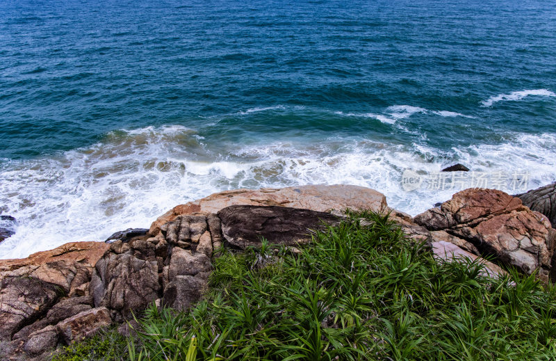 蓝色的海景