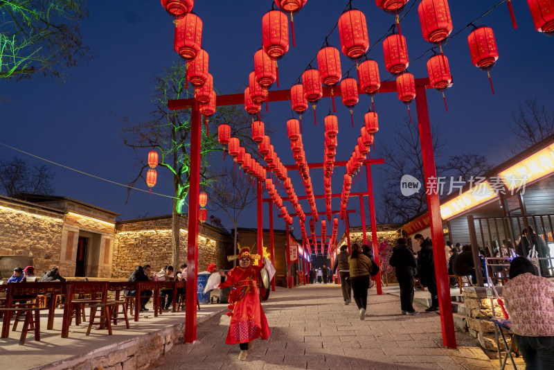 吉祥中国年，五埠村张灯结彩迎新春