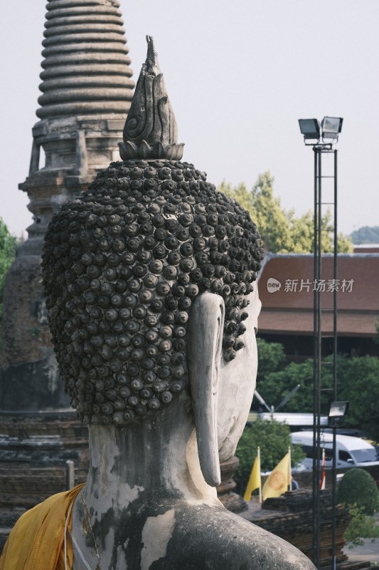 泰国大城府古老砖石佛塔建筑特写