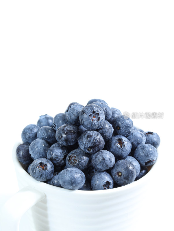 新鲜水果蓝莓的白底图