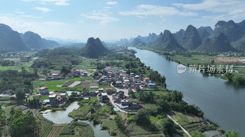 航拍广西河池龙江绿水青山风景如何的地方