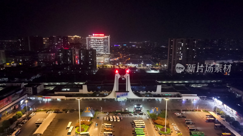 岳阳火车站岳阳站夜景航拍图