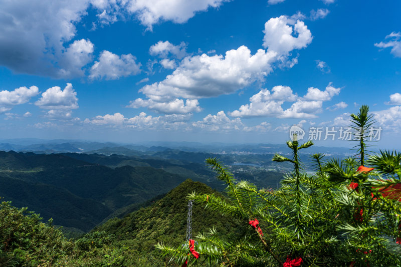 自然风光自然山旅游风景户外延时风光山脉