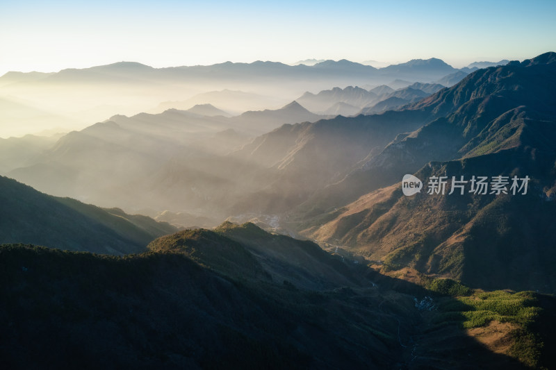 杭州太子尖群山山谷光影山川层峦迭嶂航拍