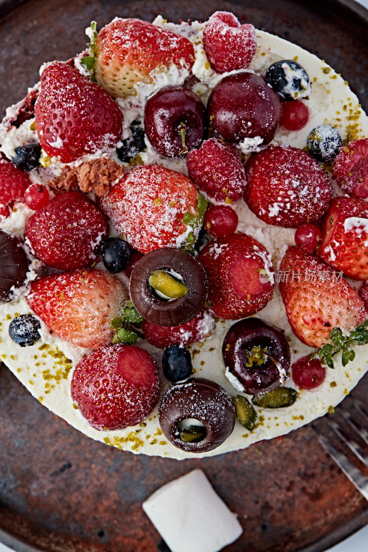 奶油抹茶鲜水果蔓越莓馅料多层蛋糕