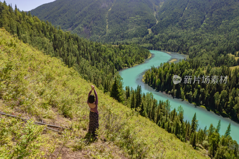 航拍新疆喀纳斯景区