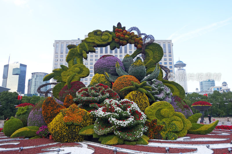 上海人民广场园林景观“繁花似锦”