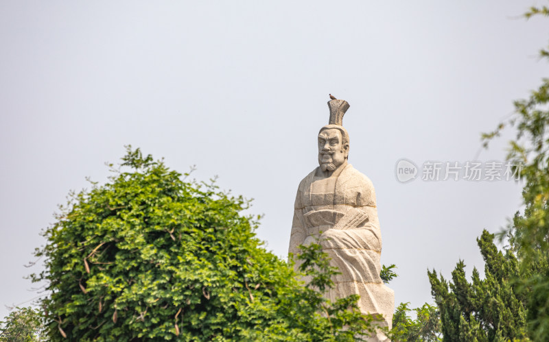 河南开封中国翰园人文始祖伏羲像