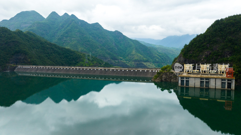 青田千峡湖滩坑水电站