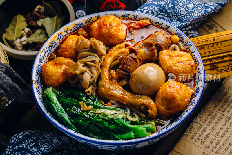 柳州螺蛳粉美食和卤味