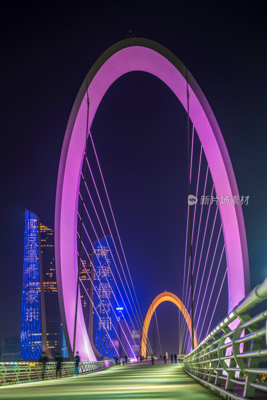 南京眼步行桥夜景