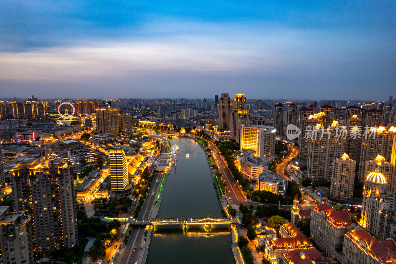 天津城市夜景灯光航拍图