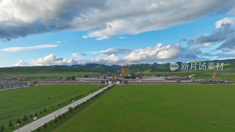 四川阿坝州各莫寺航拍