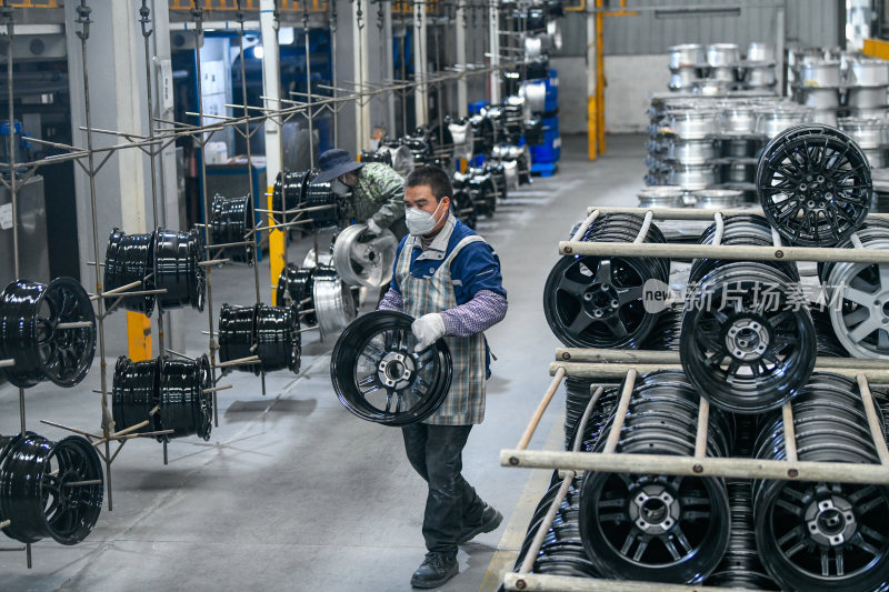 铝企业生产加工 汽车轮毂生产车间