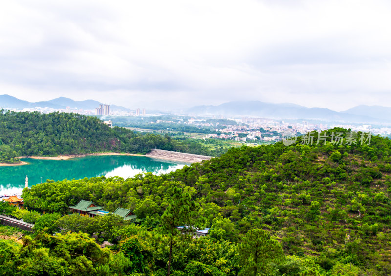 珠海金台寺与黄杨山