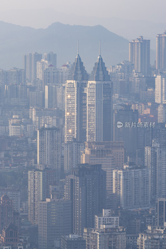 长焦视角下的重庆涪陵城市建筑风光