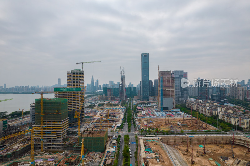 深圳湾超级总部基地建设工地